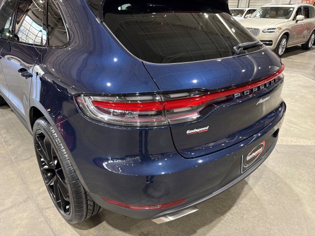 Used 2021 Porsche Macan w/ Premium Package image 43