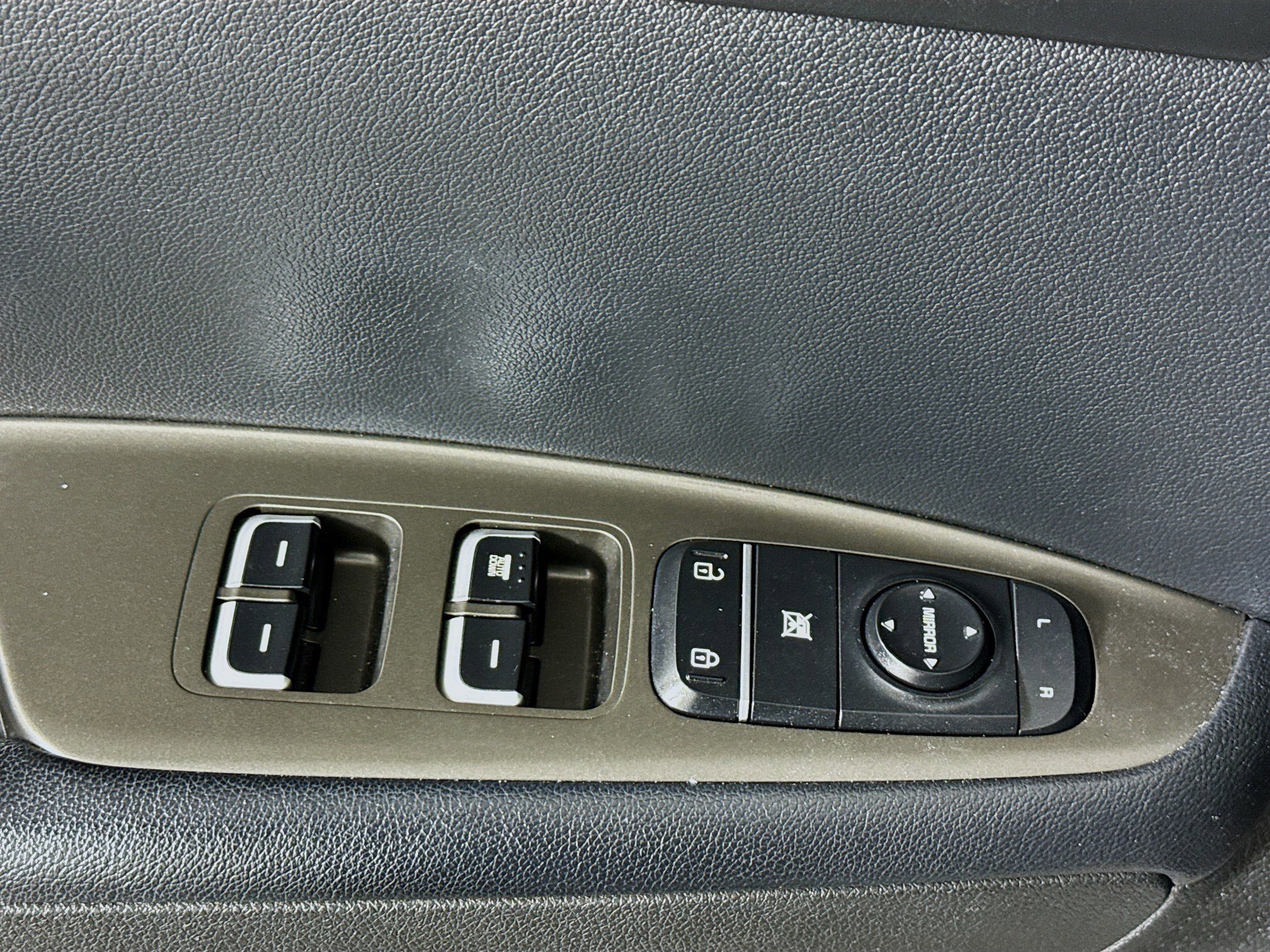 Used 2019 Kia Optima LX image 23