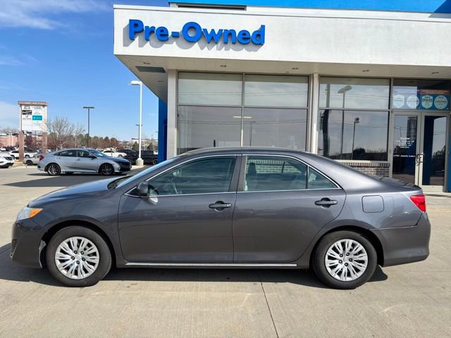 Used 2012 Toyota Camry LE image 8