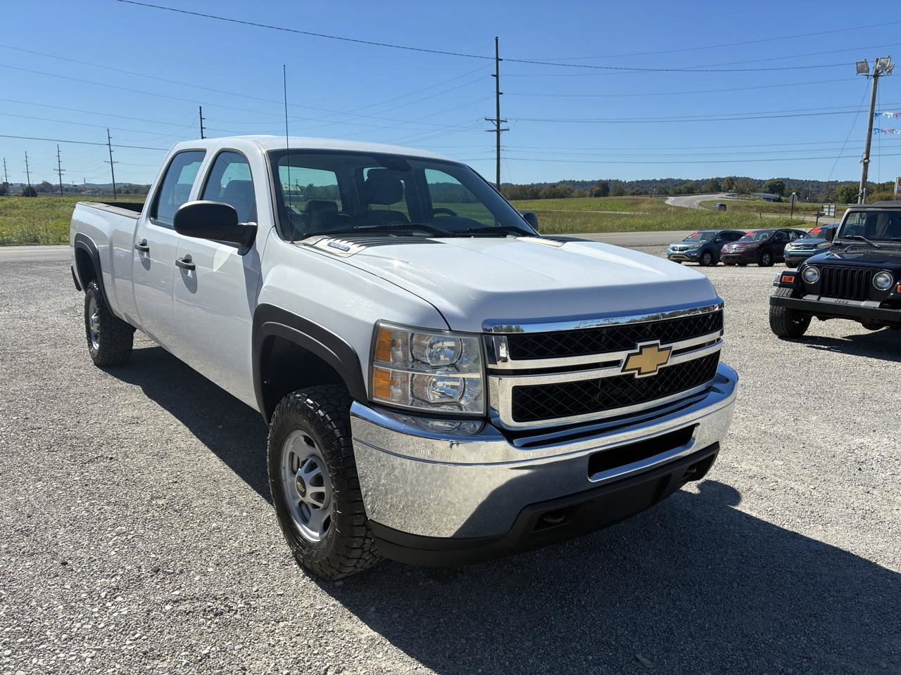 Used 2014 Chevrolet Silverado 2500 W/T w/ Snow Plow Prep Package AWD/4WD image 4