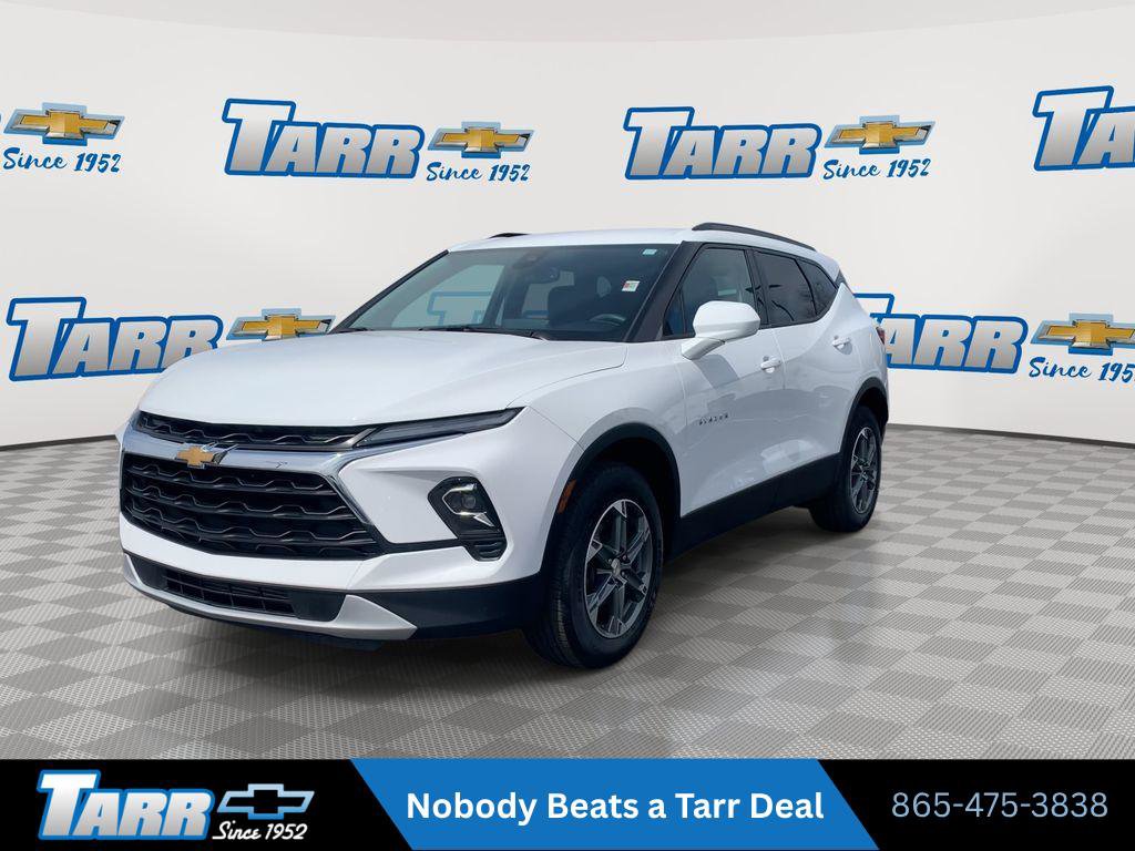 Used 2024 Chevrolet Blazer LT w/ Convenience Package FWD image 4