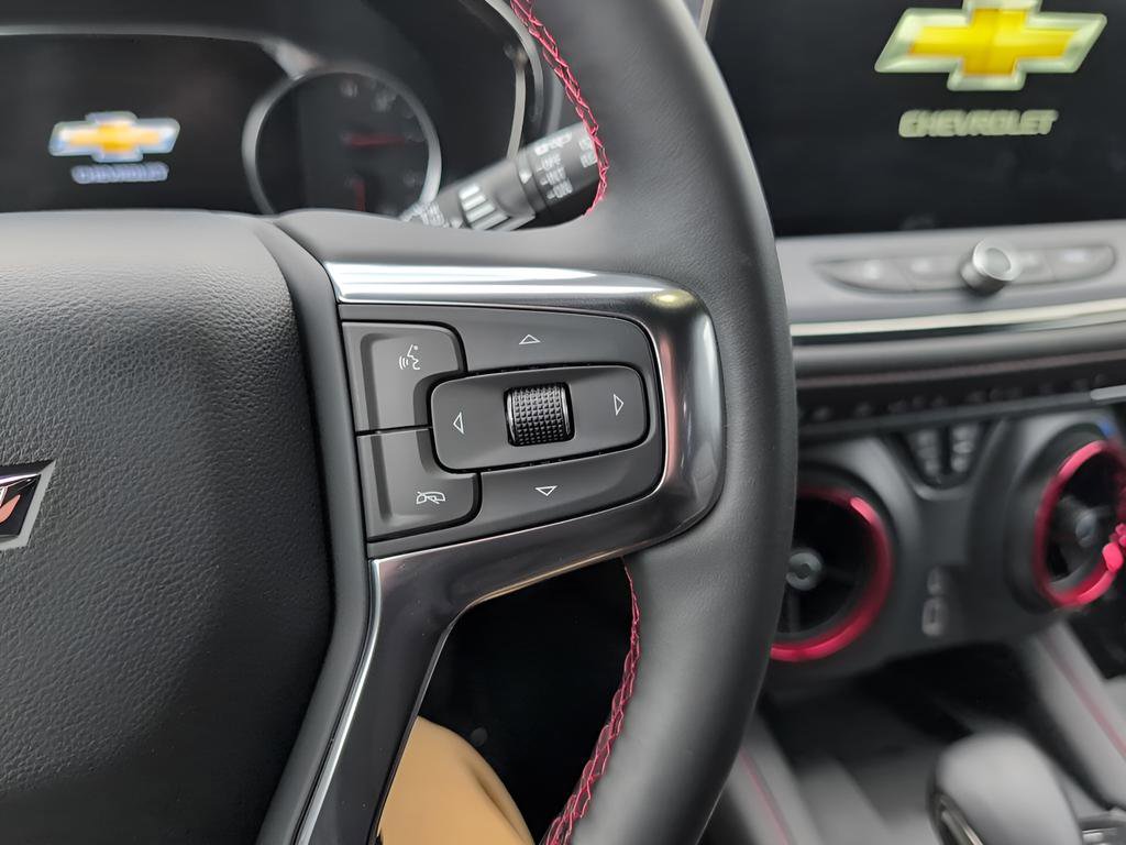 Used 2025 Chevrolet Blazer RS w/ Enhanced Convenience Package image 24