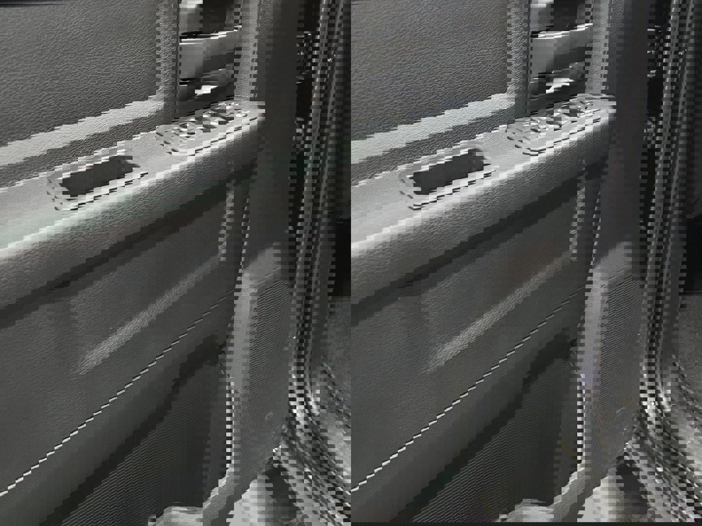 New 2026 RAM 2500 Tradesman image 19