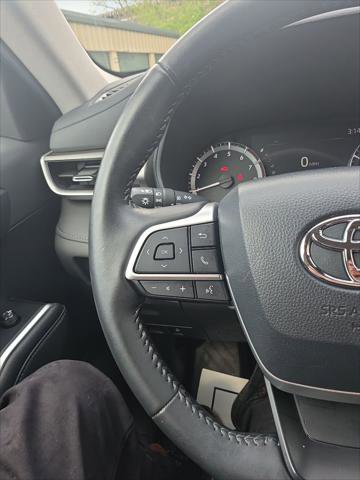 Certified 2024 Toyota Highlander LE AWD/4WD image 25