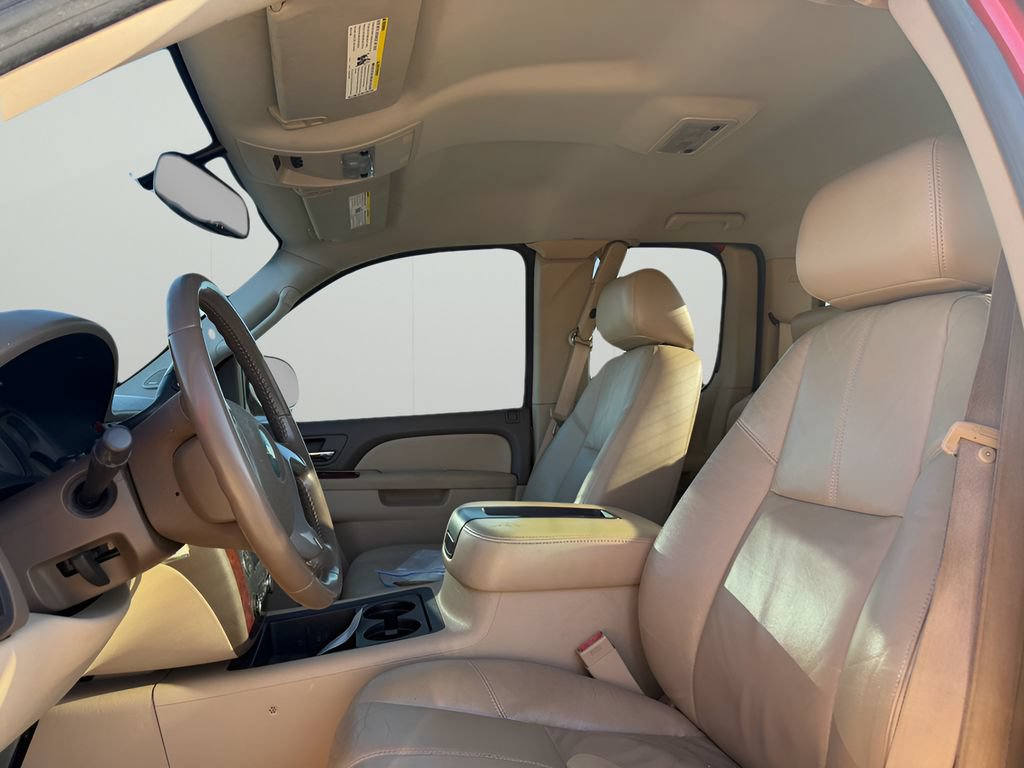 Used 2011 Chevrolet Silverado 1500 LTZ w/ LTZ Plus Package RWD image 11