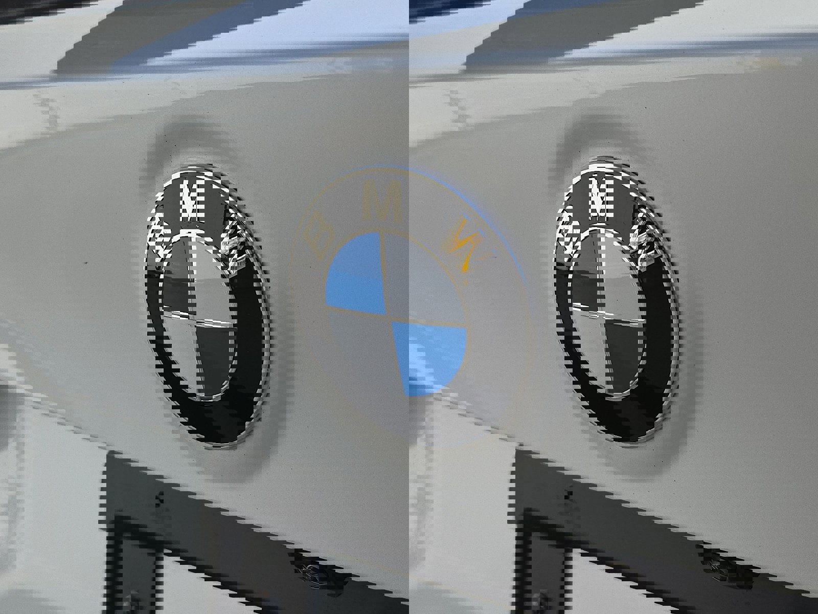 Used 2023 BMW X3 xDrive30i w/ Premium Package image 30