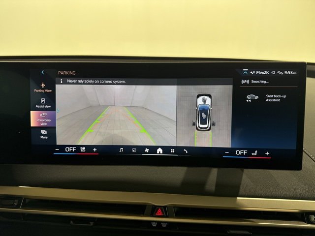 Used 2025 BMW iX xDrive50 w/ Sport Package image 33