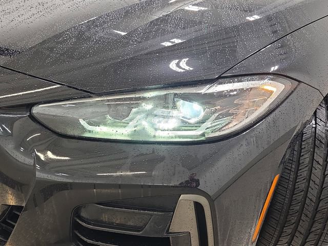 Used 2021 BMW M440i Convertible w/ Premium Package image 27