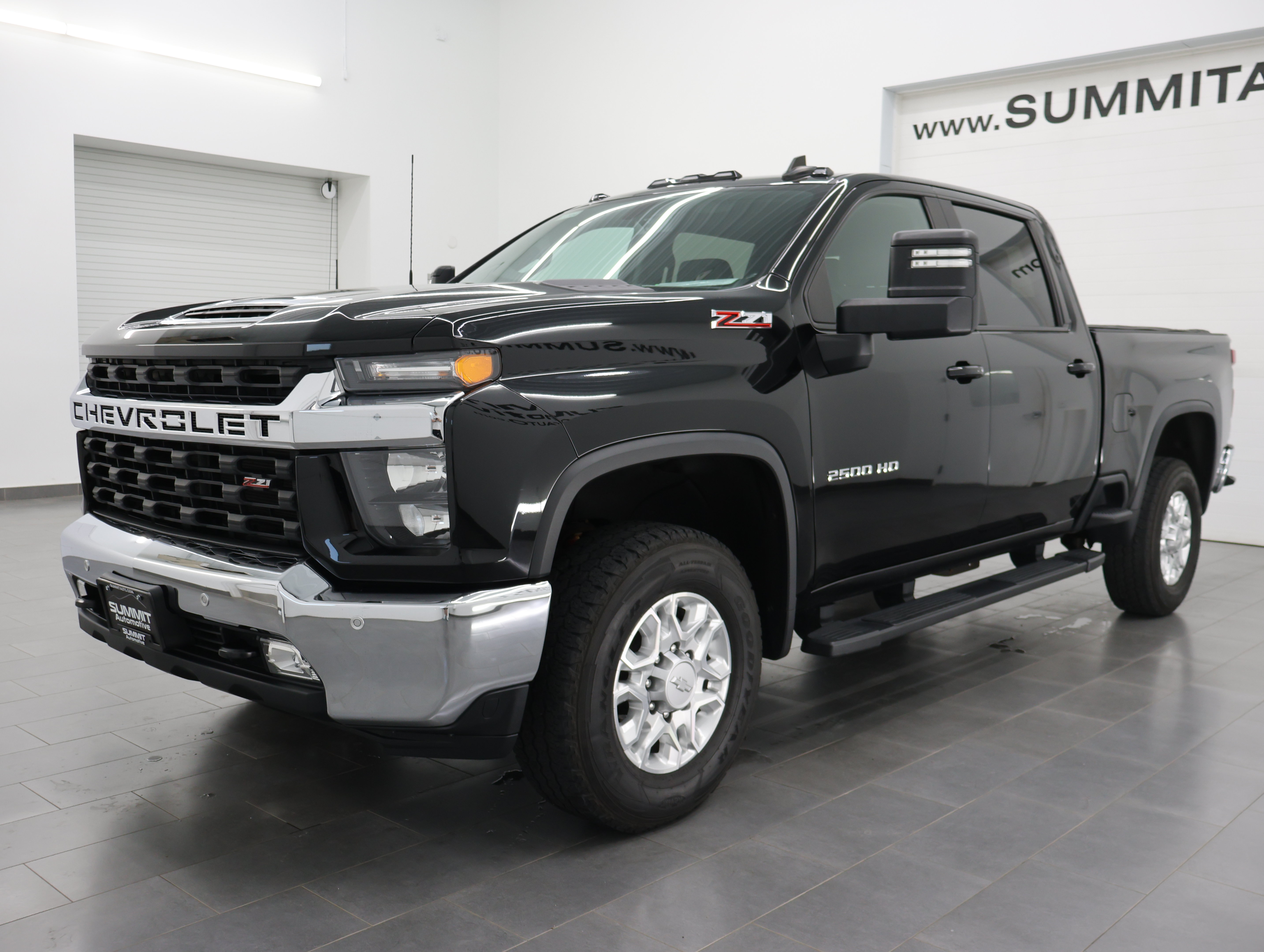 Used 2020 Chevrolet Silverado 2500 LT w/ All Star Edition AWD/4WD image 7