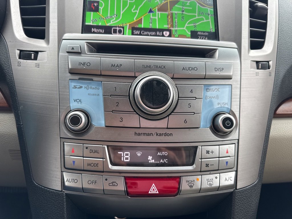 Used 2014 Subaru Outback 3.6R Limited image 21