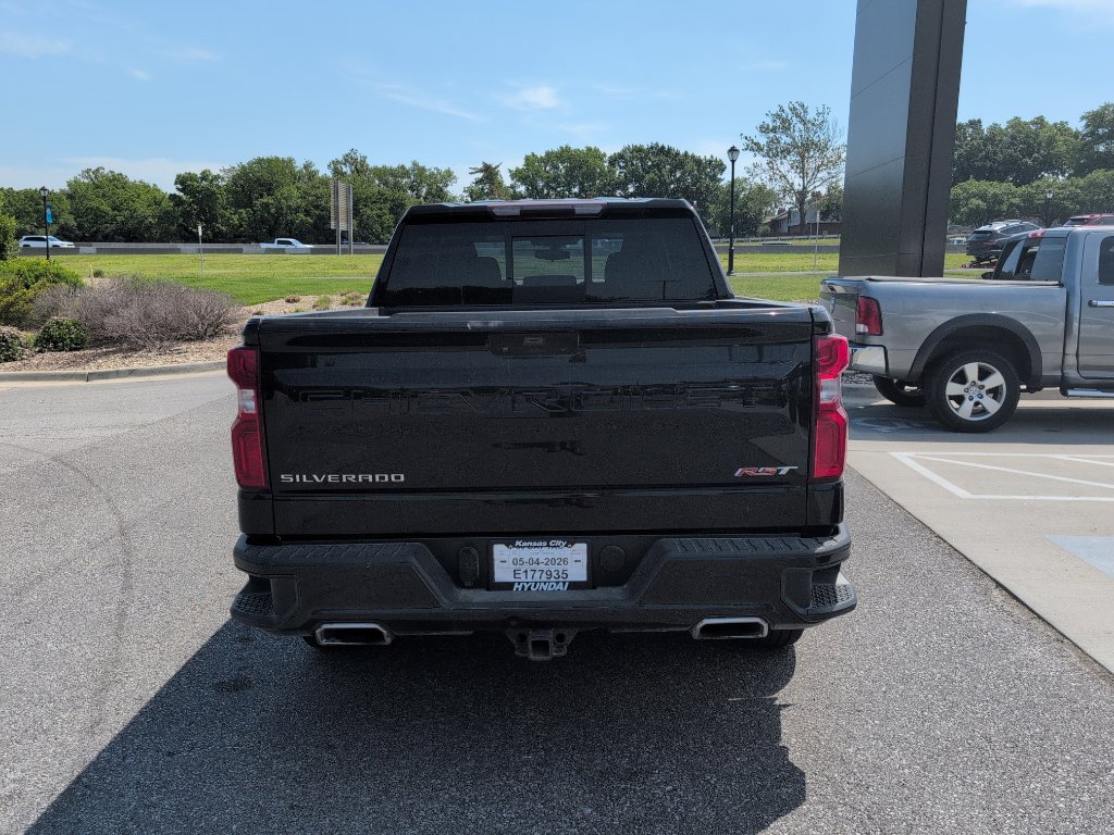 Used 2019 Chevrolet Silverado 1500 RST w/ True North Edition AWD/4WD image 6
