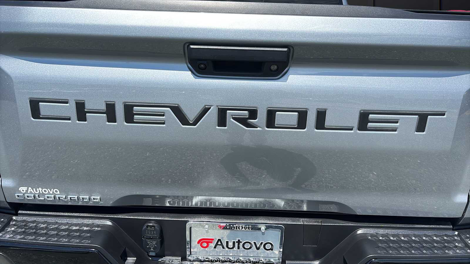Used 2024 Chevrolet Colorado Z71 w/ Z71 Convenience Package 2 AWD/4WD image 12