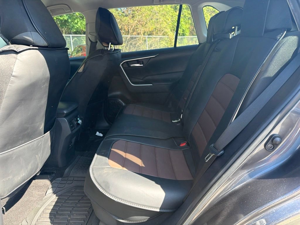 Used 2023 Toyota RAV4 XLE FWD image 10