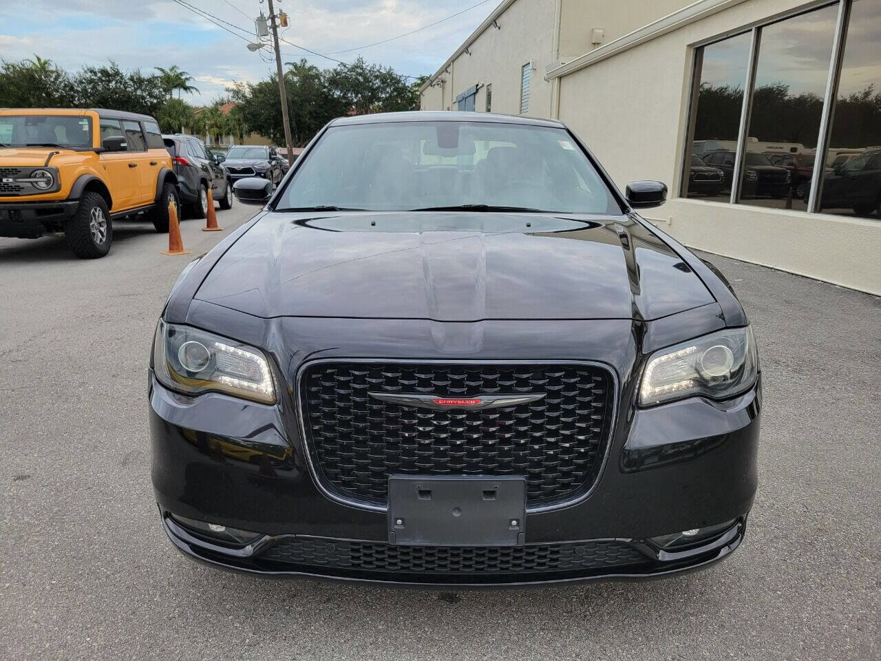 Used 2021 Chrysler 300 S image 2