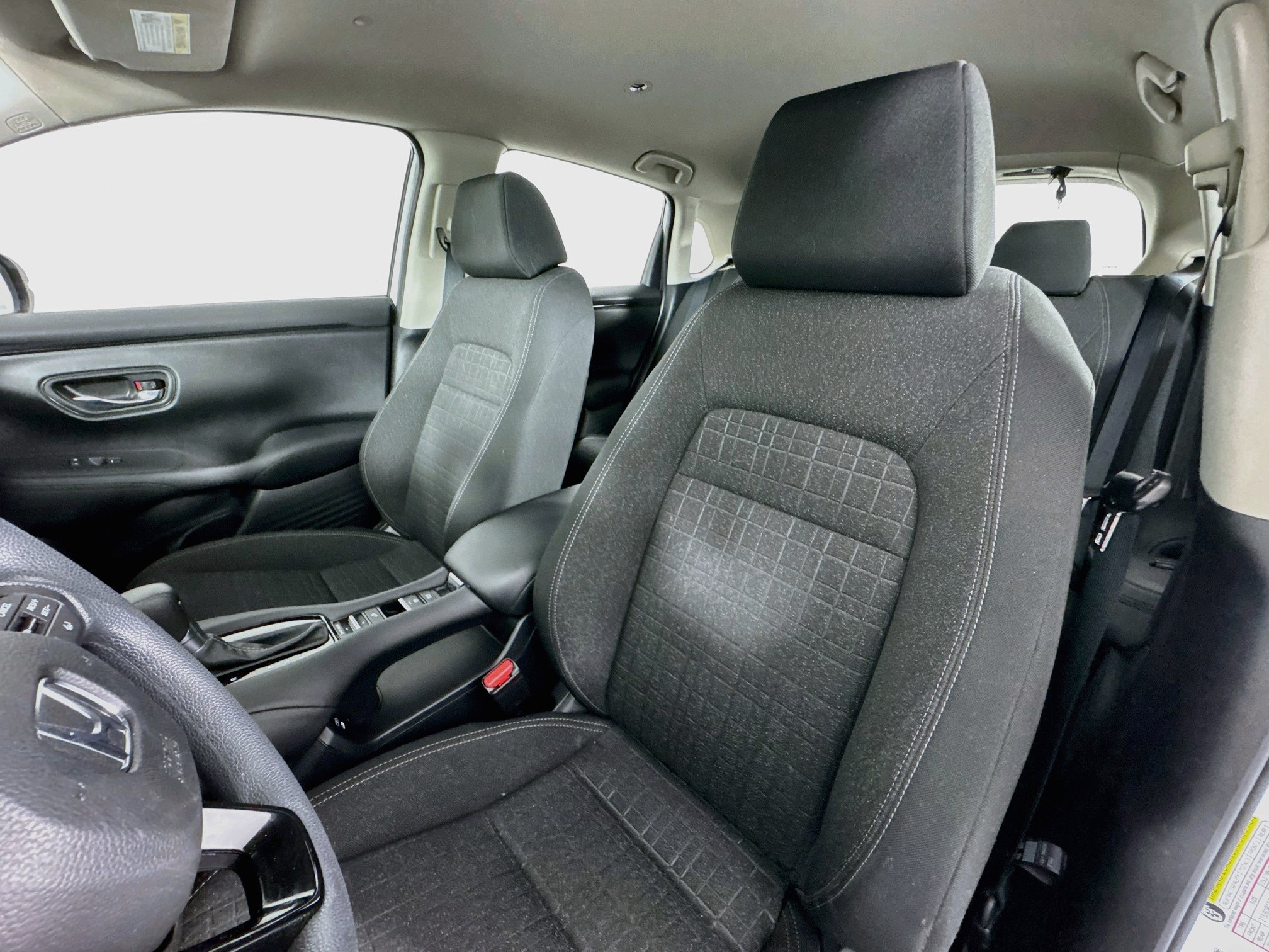 Certified 2024 Honda HR-V LX image 19