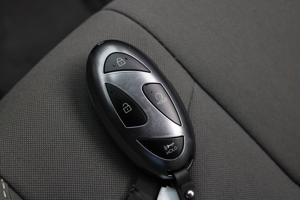 Certified 2026 Hyundai Elantra Sport FWD image 30