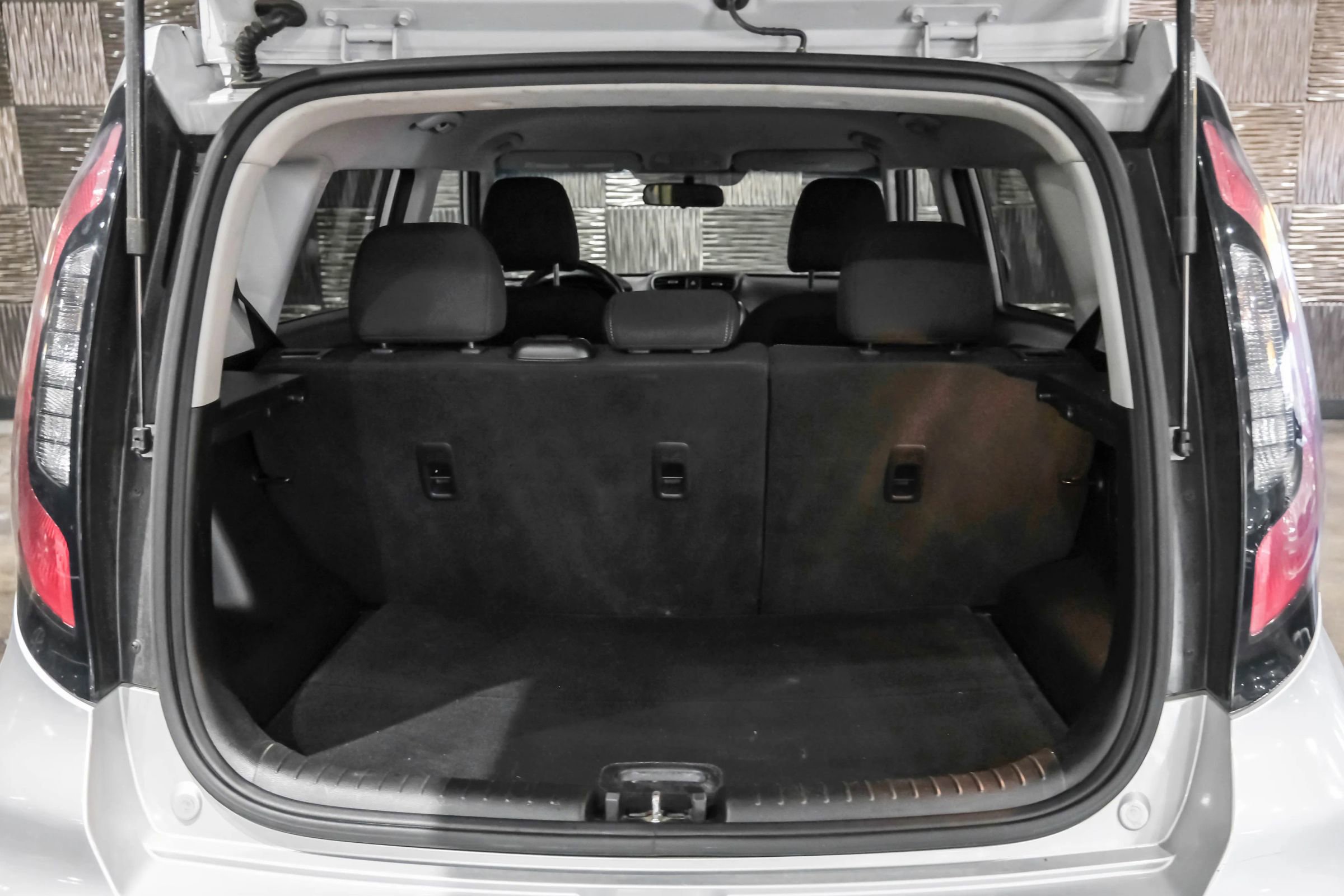Used 2019 Kia Soul + image 49