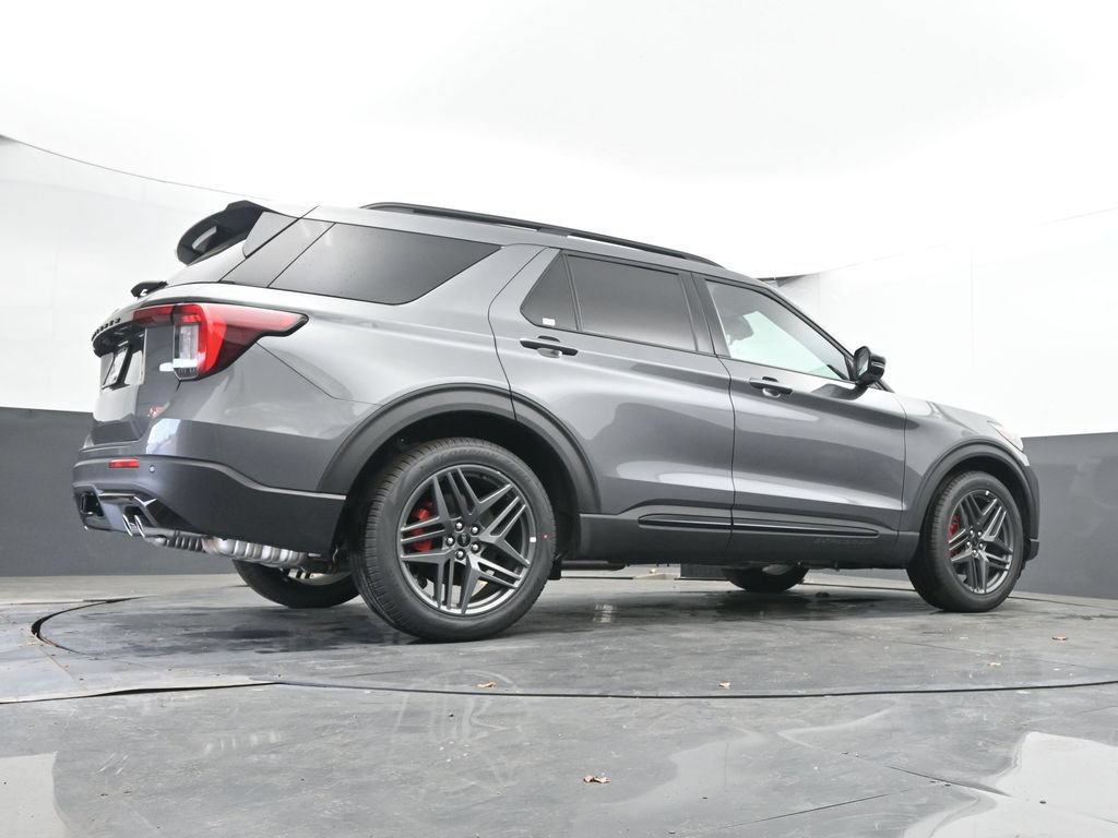 New 2026 Ford Explorer ST AWD/4WD image 44