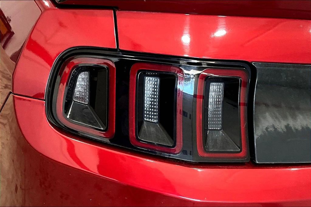 Used 2014 Ford Mustang GT Premium w/ Brembo Brake Package image 19