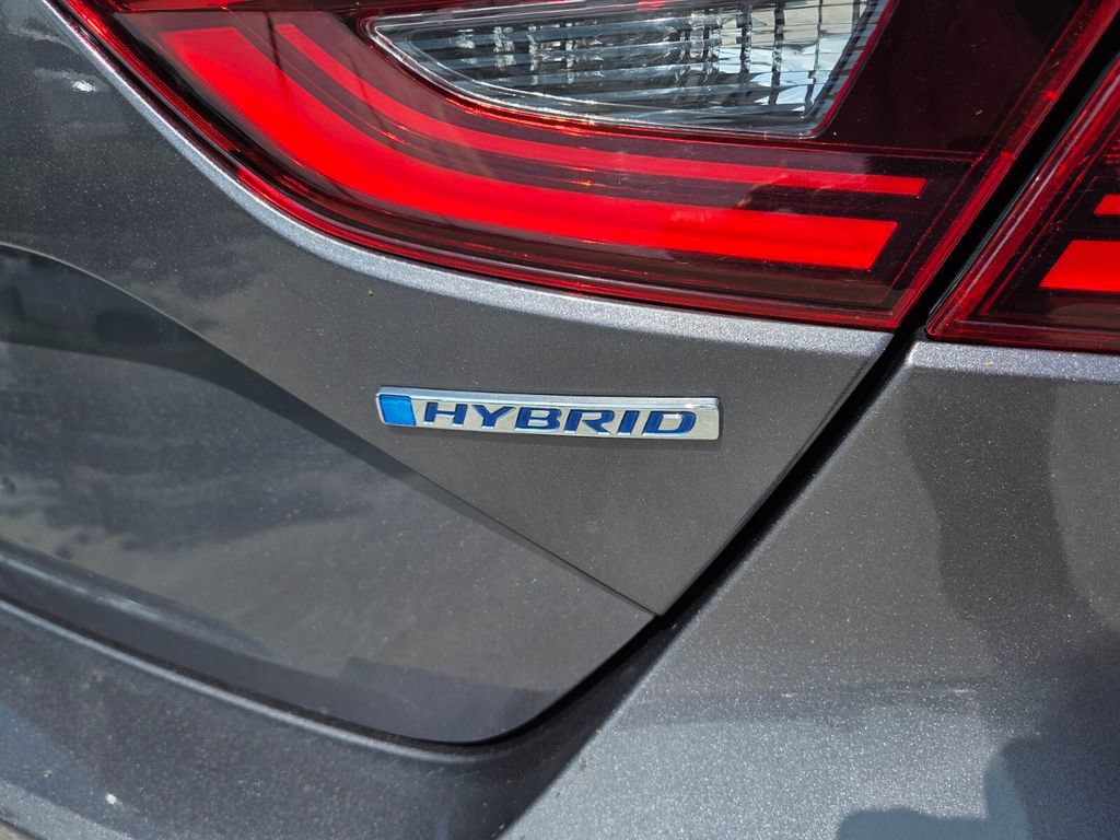 Used 2019 Honda Insight EX image 16