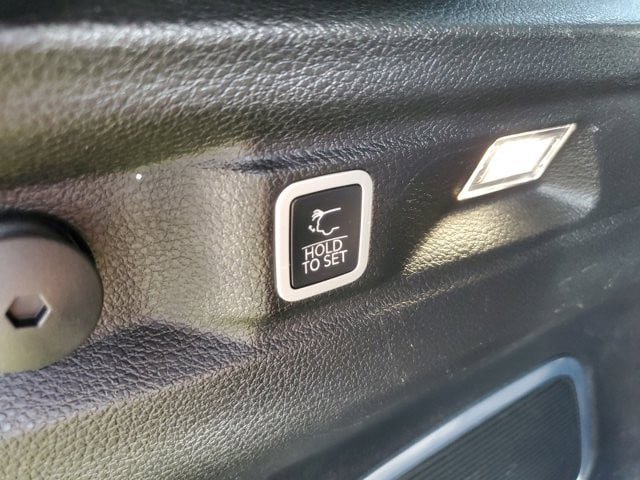 Certified 2021 Jeep Grand Cherokee L Limited RWD image 14