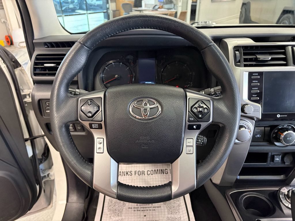 Used 2022 Toyota 4Runner SR5 Premium w/ Moonroof Package AWD/4WD image 14