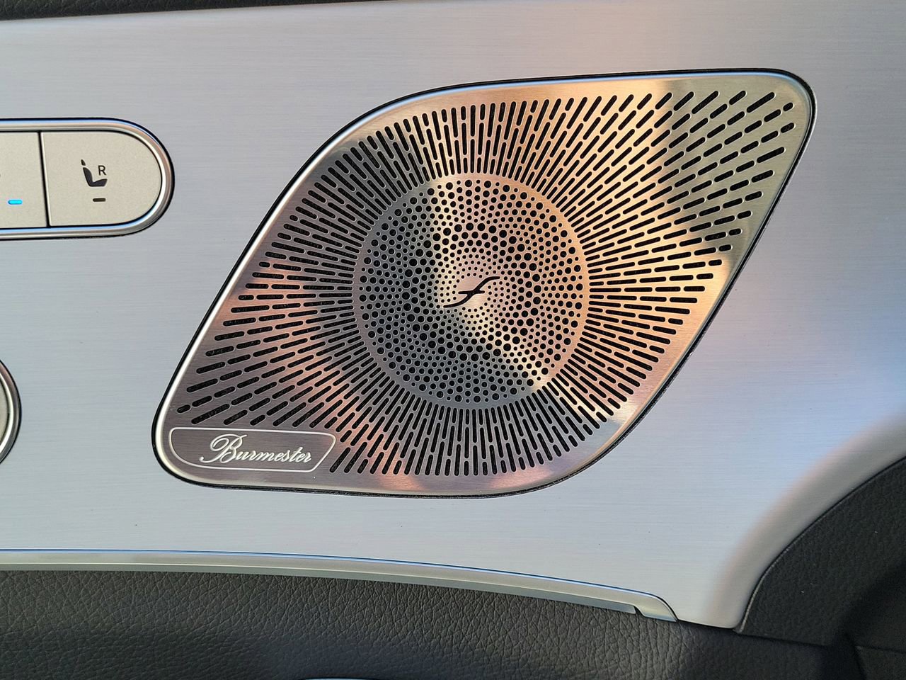 New 2026 Mercedes-Benz GLE 580 4MATIC image 26