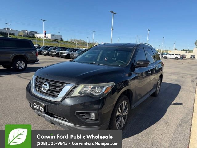 Used 2017 Nissan Pathfinder SL AWD/4WD image 3