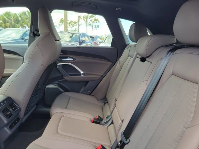 New 2025 Audi Q5 Premium Plus image 7