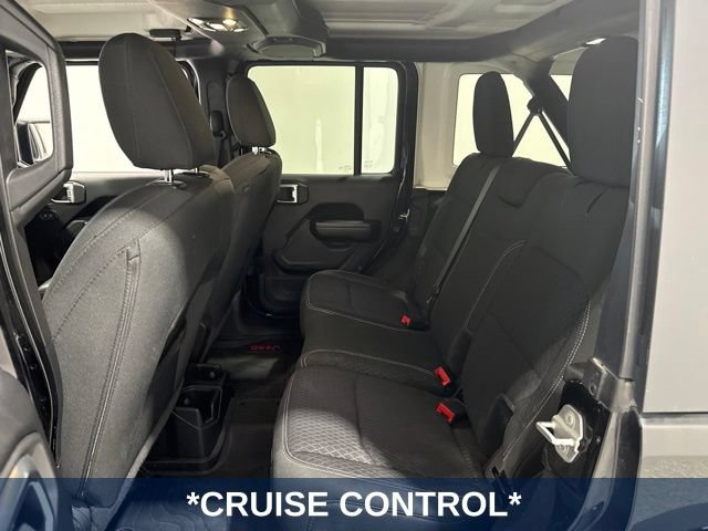 Used 2021 Jeep Wrangler Unlimited Sport AWD/4WD image 9