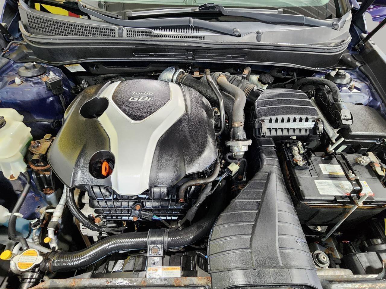 Used 2012 Hyundai Sonata Limited w/ Navigation Pkg FWD image 38