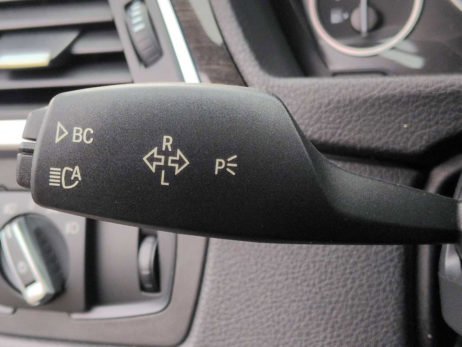 Used 2017 BMW 340i xDrive 340i xDrive image 28