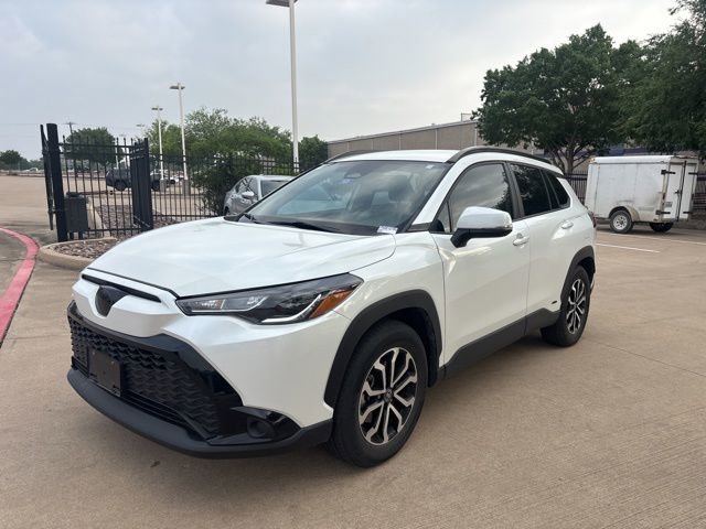 Used 2023 Toyota Corolla Cross SE AWD/4WD image 1