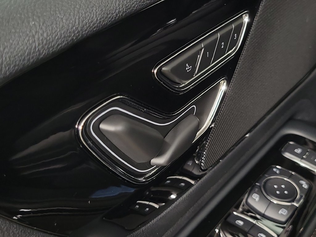 New 2026 Lincoln Aviator 2WD image 17