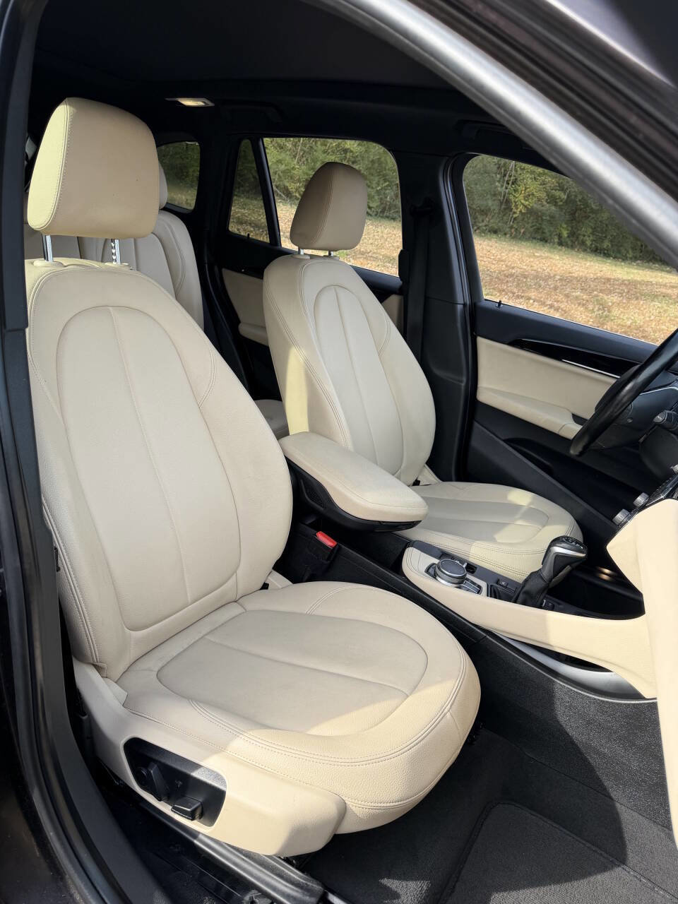 Used 2017 BMW X1 xDrive28i AWD/4WD image 14