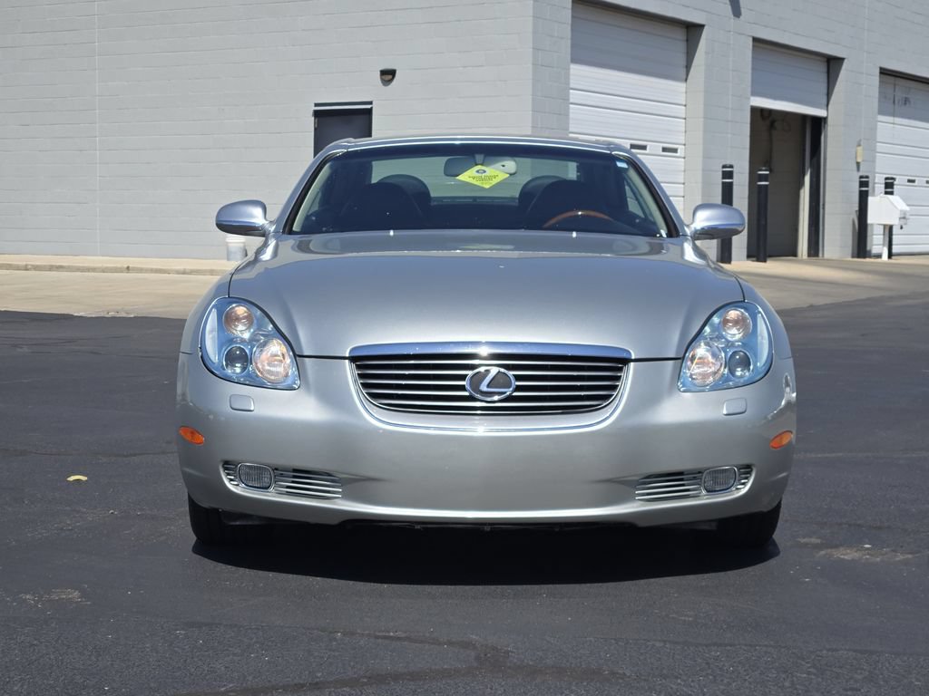 Used 2004 Lexus SC 430 Convertible w/ Preferred Accessory Pkg RWD image 2