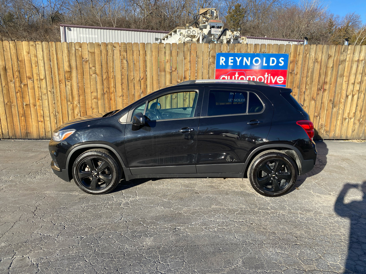 Used 2018 Chevrolet Trax Premier w/ Midnight Edition image 6