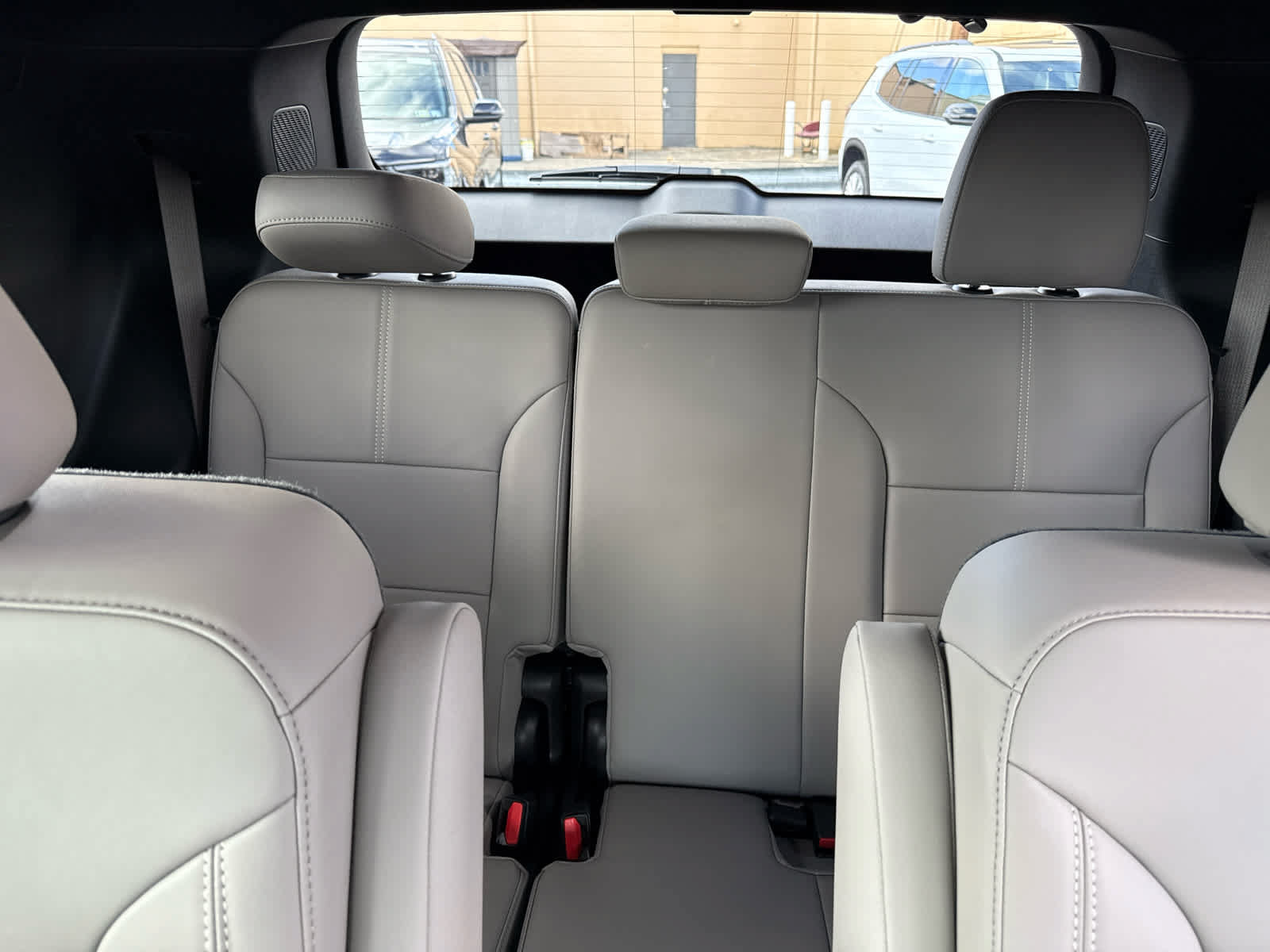 New 2026 GMC Acadia Elevation w/ Elevation Premium Package AWD/4WD image 28