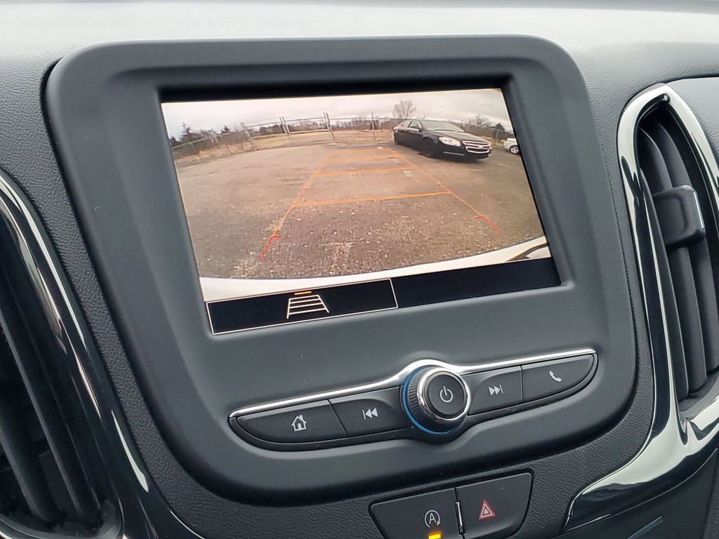 Certified 2023 Chevrolet Equinox RS w/ LPO, Floor Liner Package image 17