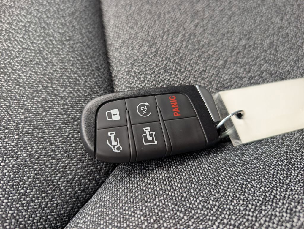 New 2026 RAM ProMaster 2500 image 18