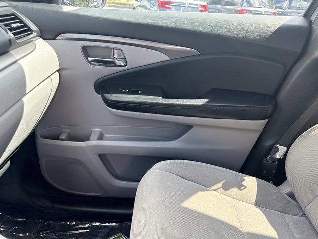 Certified 2017 Honda Pilot LX image 22