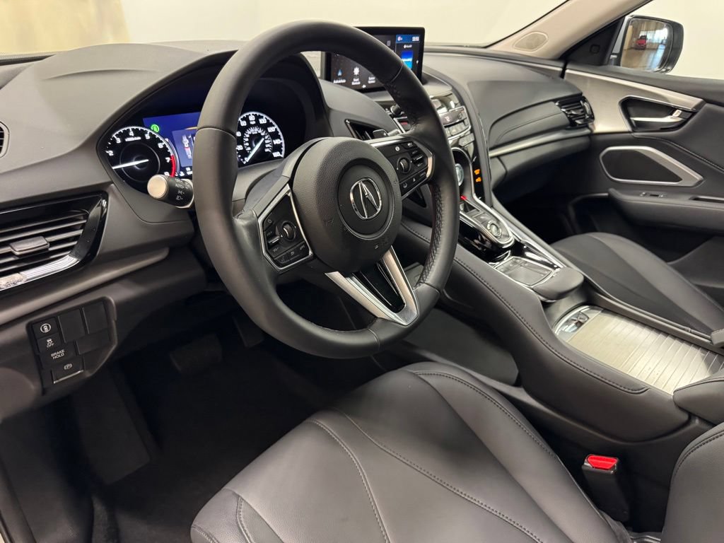Used 2024 Acura RDX SH-AWD image 16