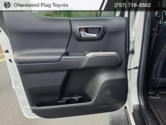 Used 2023 Toyota Tacoma TRD Sport w/ TRD Premium Sport Package AWD/4WD image 27