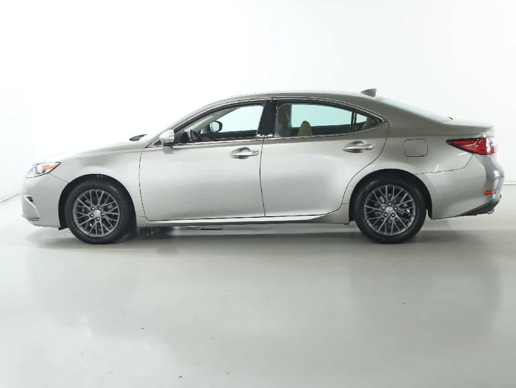 Used 2018 Lexus ES 350 w/ Premier Package FWD image 40
