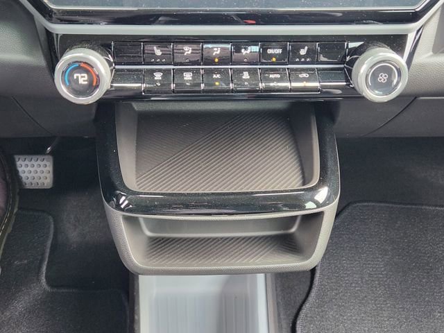 New 2027 Chevrolet Bolt LT w/ Comfort Package image 15