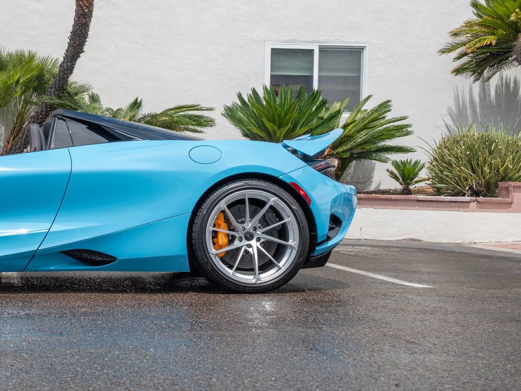 New 2026 McLaren 750S Spider RWD image 26