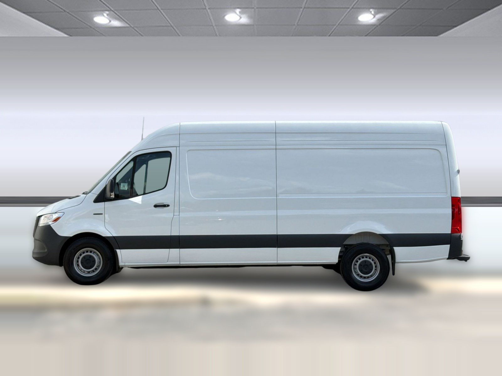 New 2025 Mercedes-Benz eSprinter 170 Cargo image 2