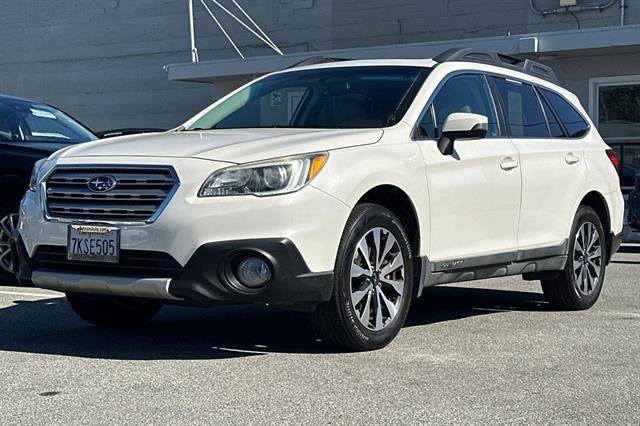 Used 2015 Subaru Outback 2.5i Limited AWD/4WD image 7