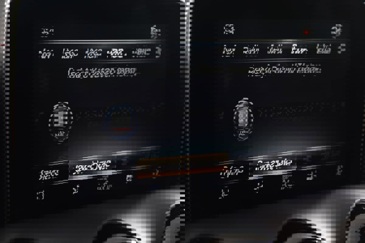 Used 2017 Mercedes-Benz AMG GT Coupe w/ Exclusive Interior Package image 65