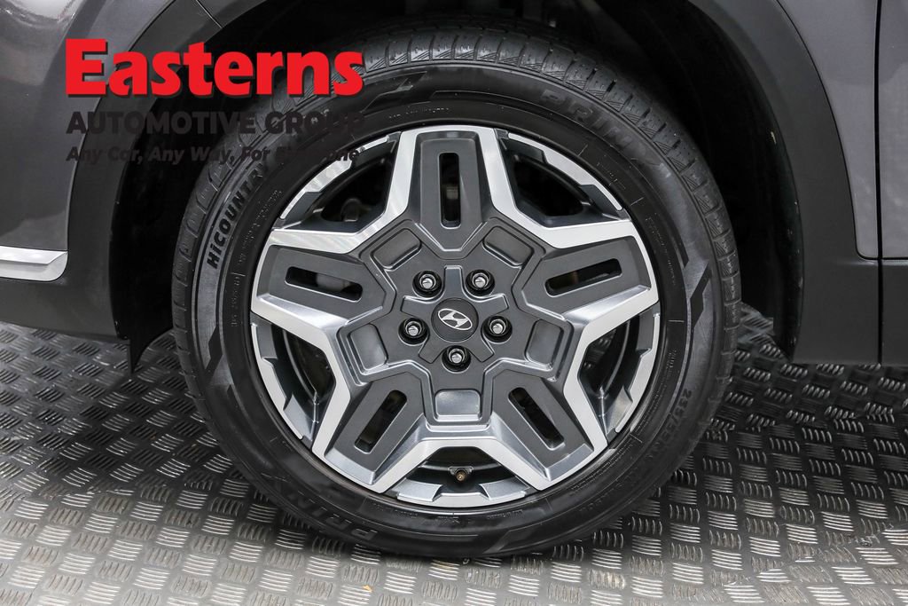 Used 2023 Hyundai Santa Fe SEL Convenience image 33